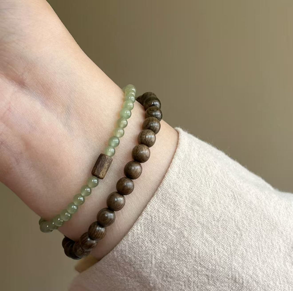 "Mountains Upon Rivers" | Single-Strand Sinking Sandalwood Bracelet: Niche, Stackable, New Chinese Style