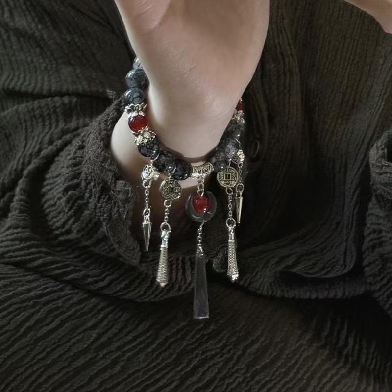 "Moonlit Eve | New Chinese-Style Ethnic Fashion: Vintage, Ancient Charm with Cool, Dark Mystique"