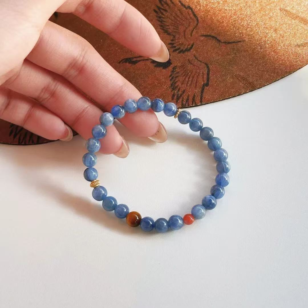 "Yanhai Chenlan" | New Chinese-Style Natural Kyanite Bracelet with Cold Elegance