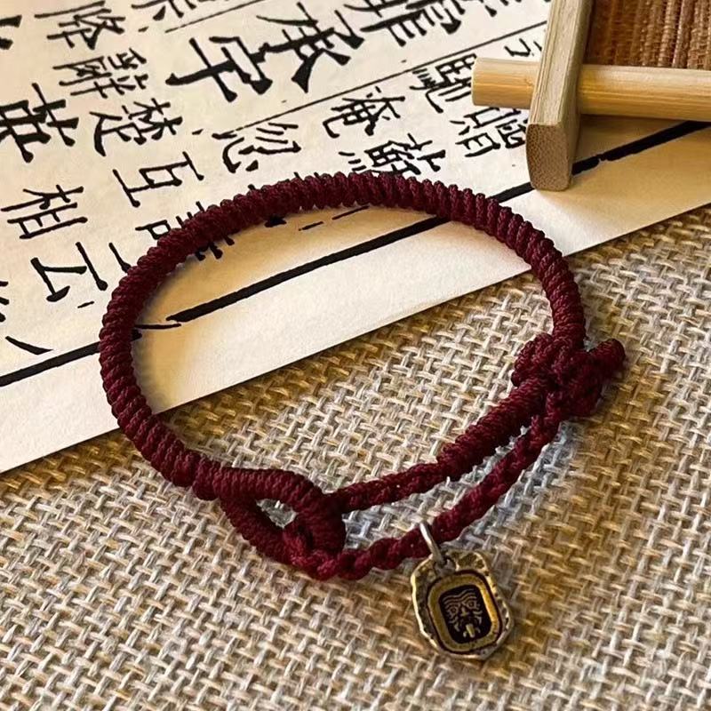 Zhalij 拉姆 Tibetan Red String Bracelet - Exquisitely Woven Dainty Bracelet